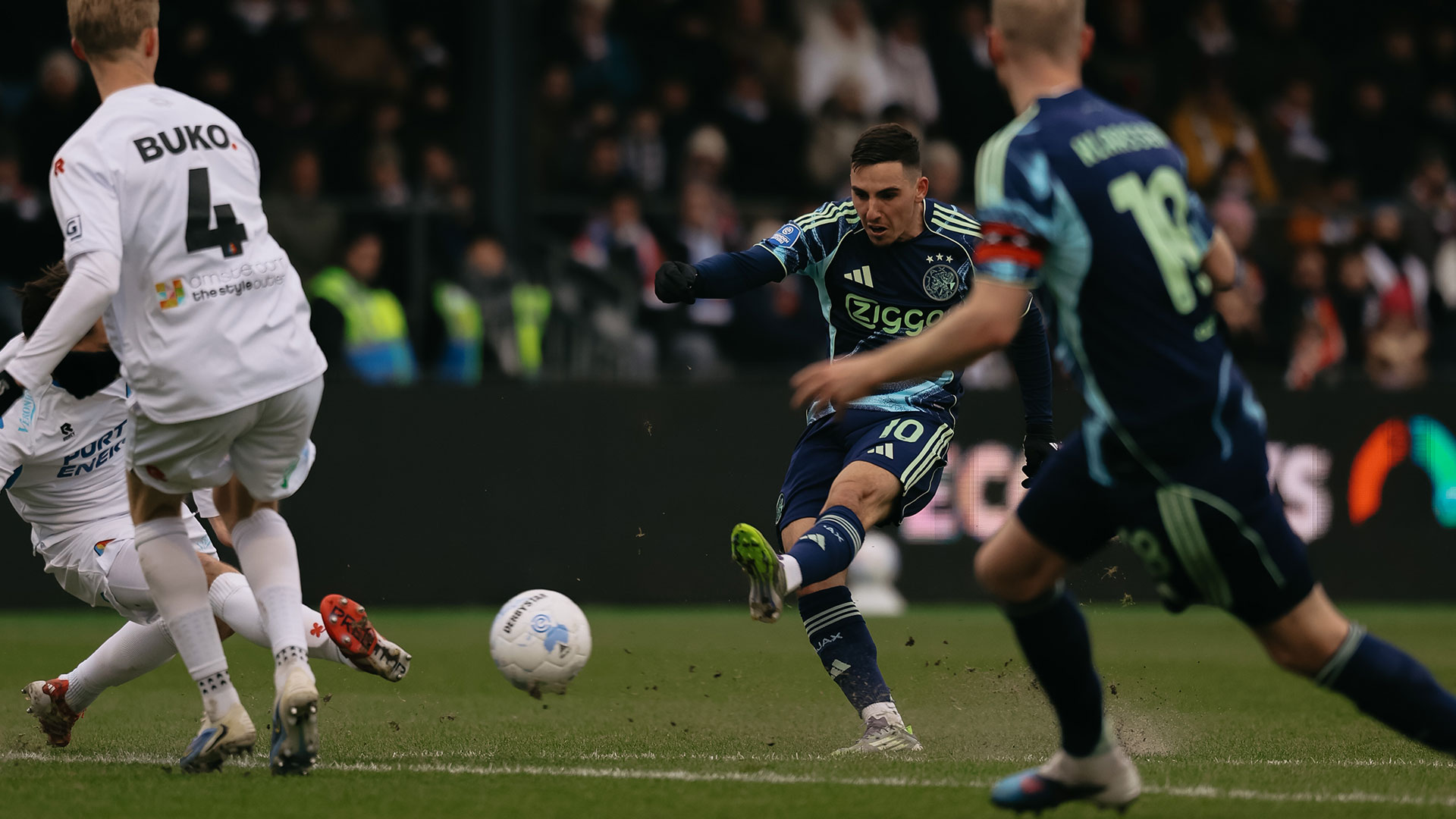 Winning restart for Ajax