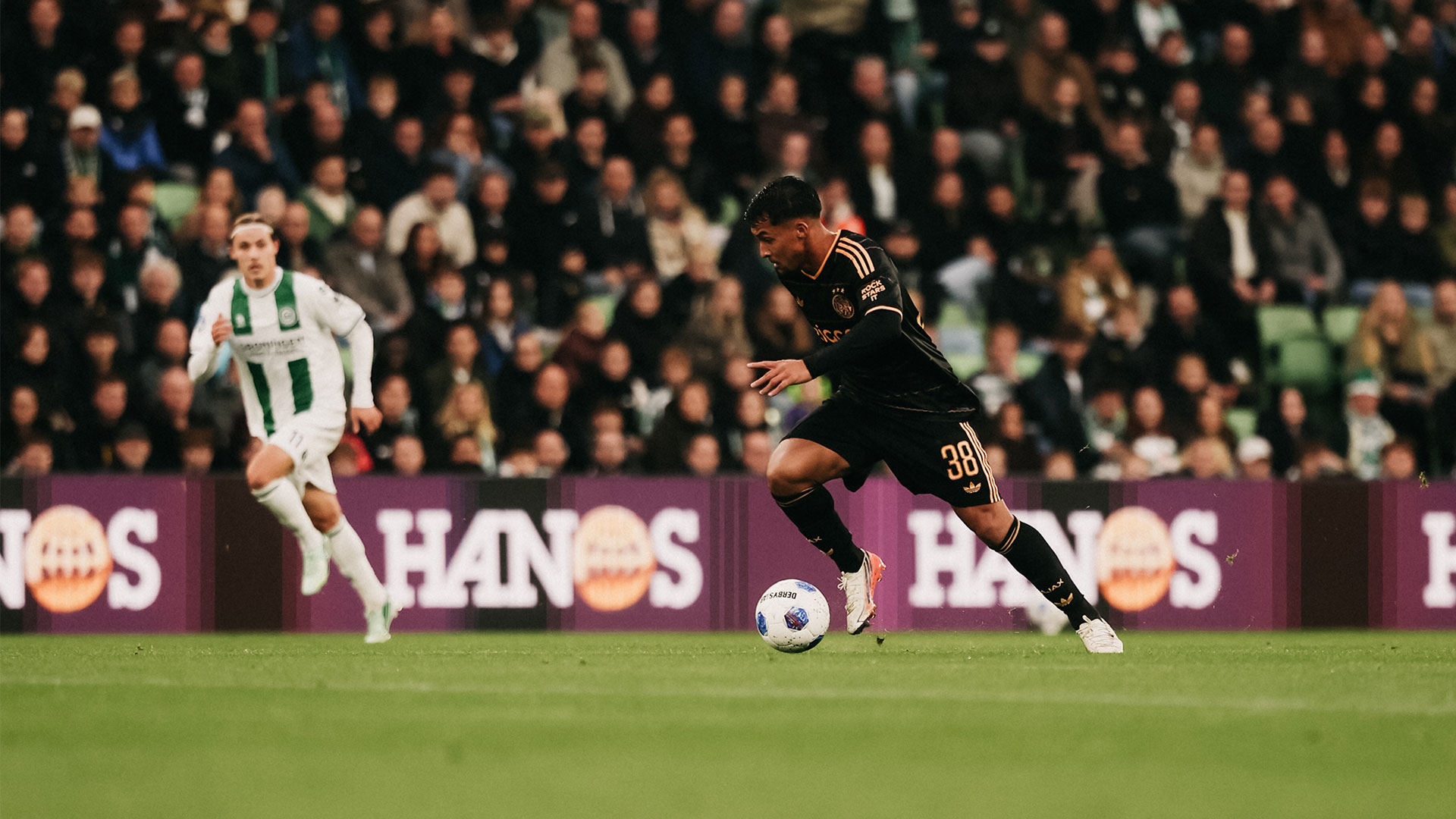 Highlights FC Groningen - Ajax | Ajax hit five in Groningen