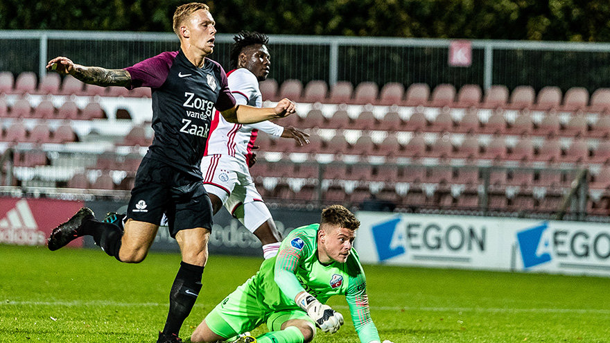 traore-brings-the-ajax-reserves-to-victory-over-fc-utrecht-reserves-