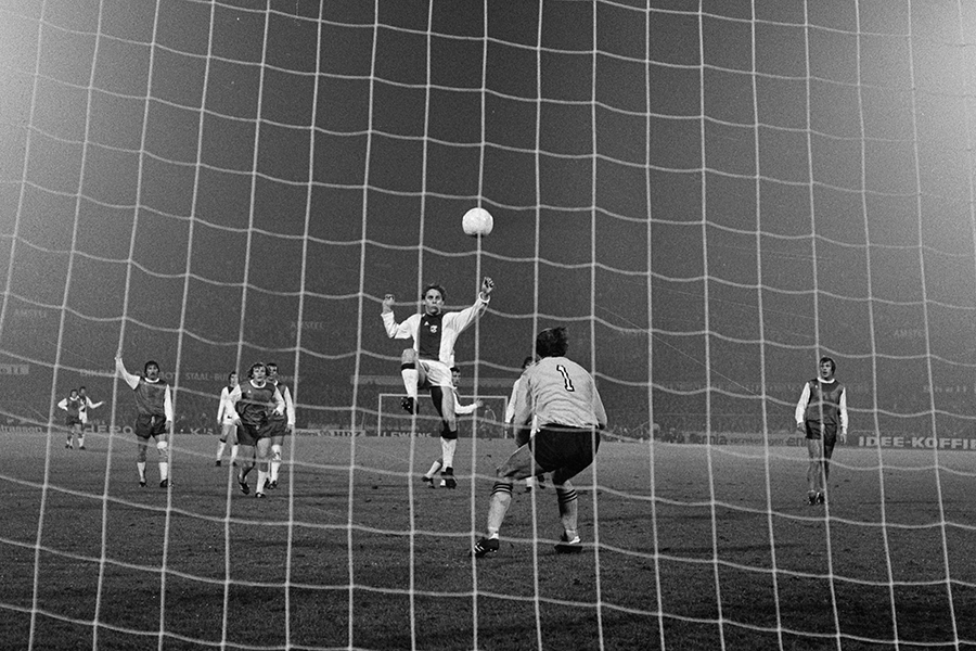 Ajax Feyenoord 1975 900 4