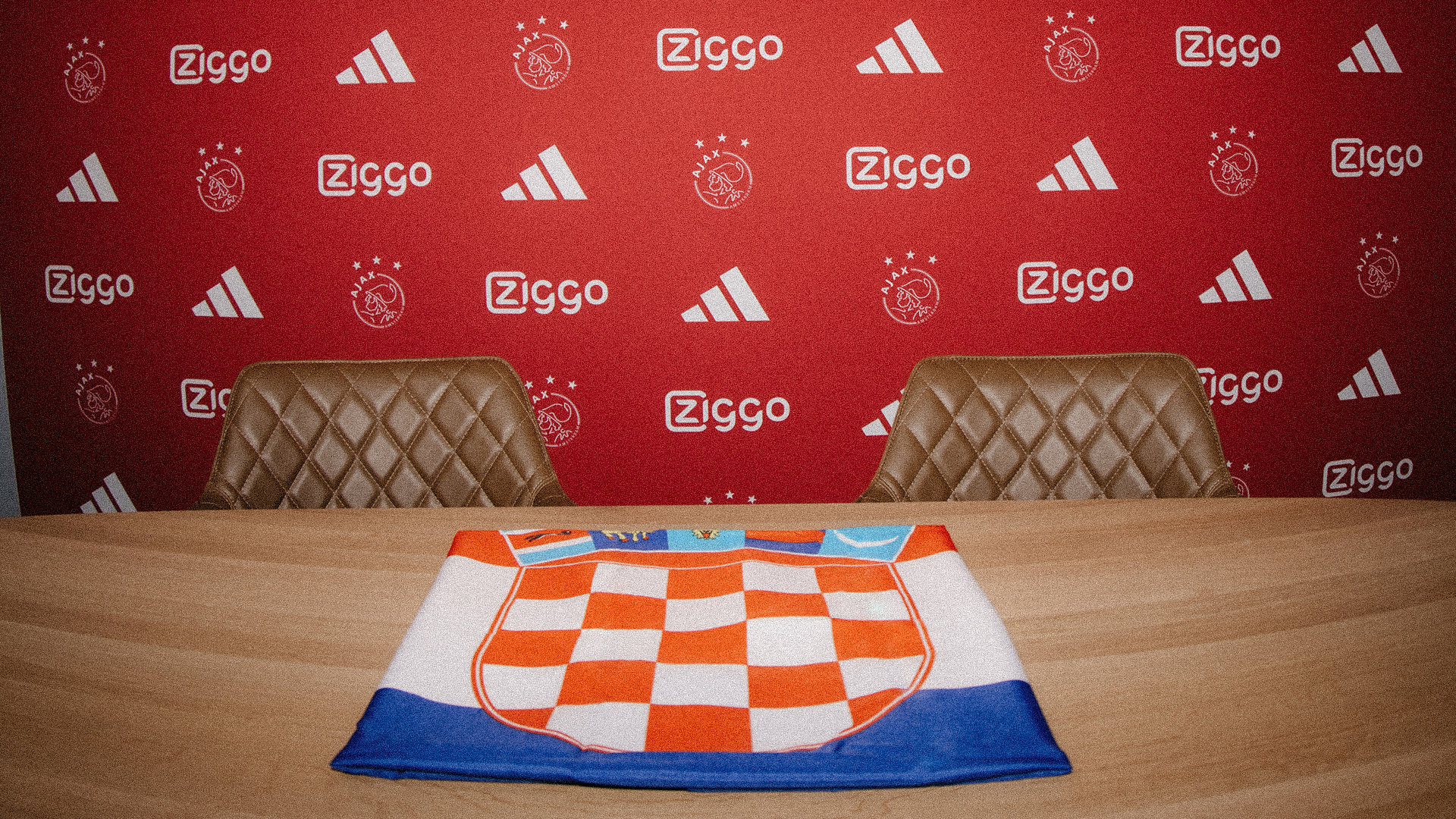 AJAX Sutalo Announce 1920X1080