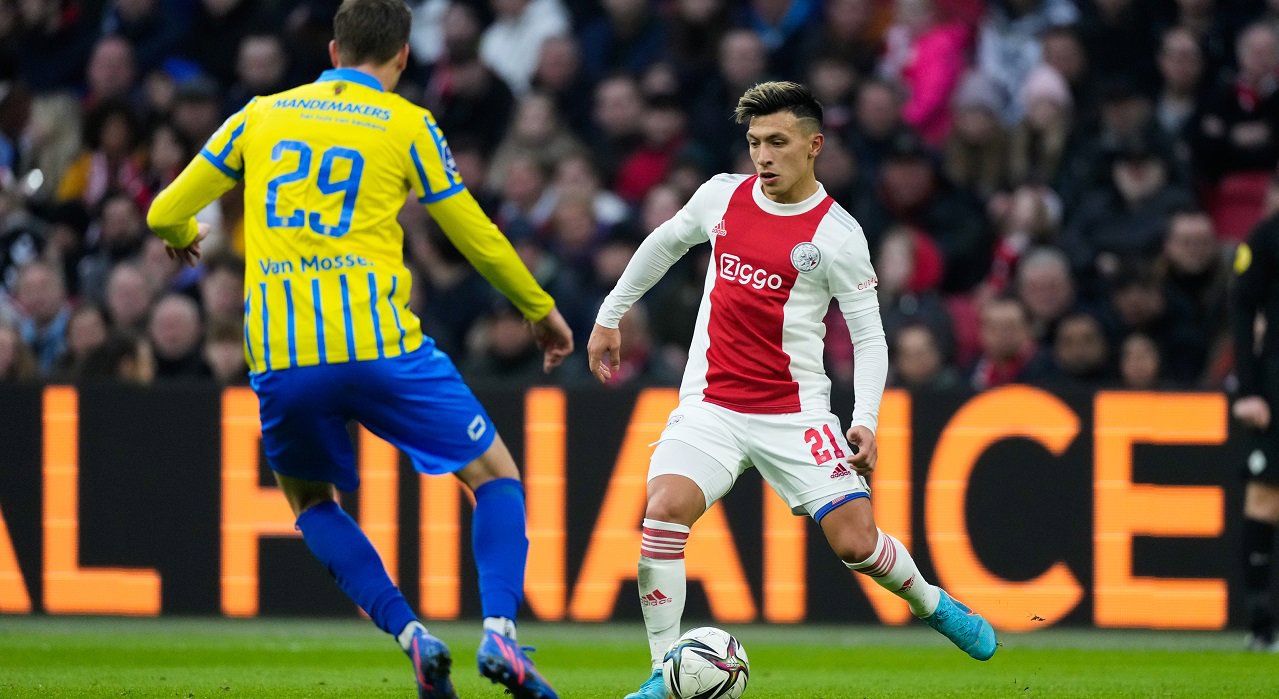 Goals and Highlights: Ajax 3-1 RKC Waalwijk in Eredivisie