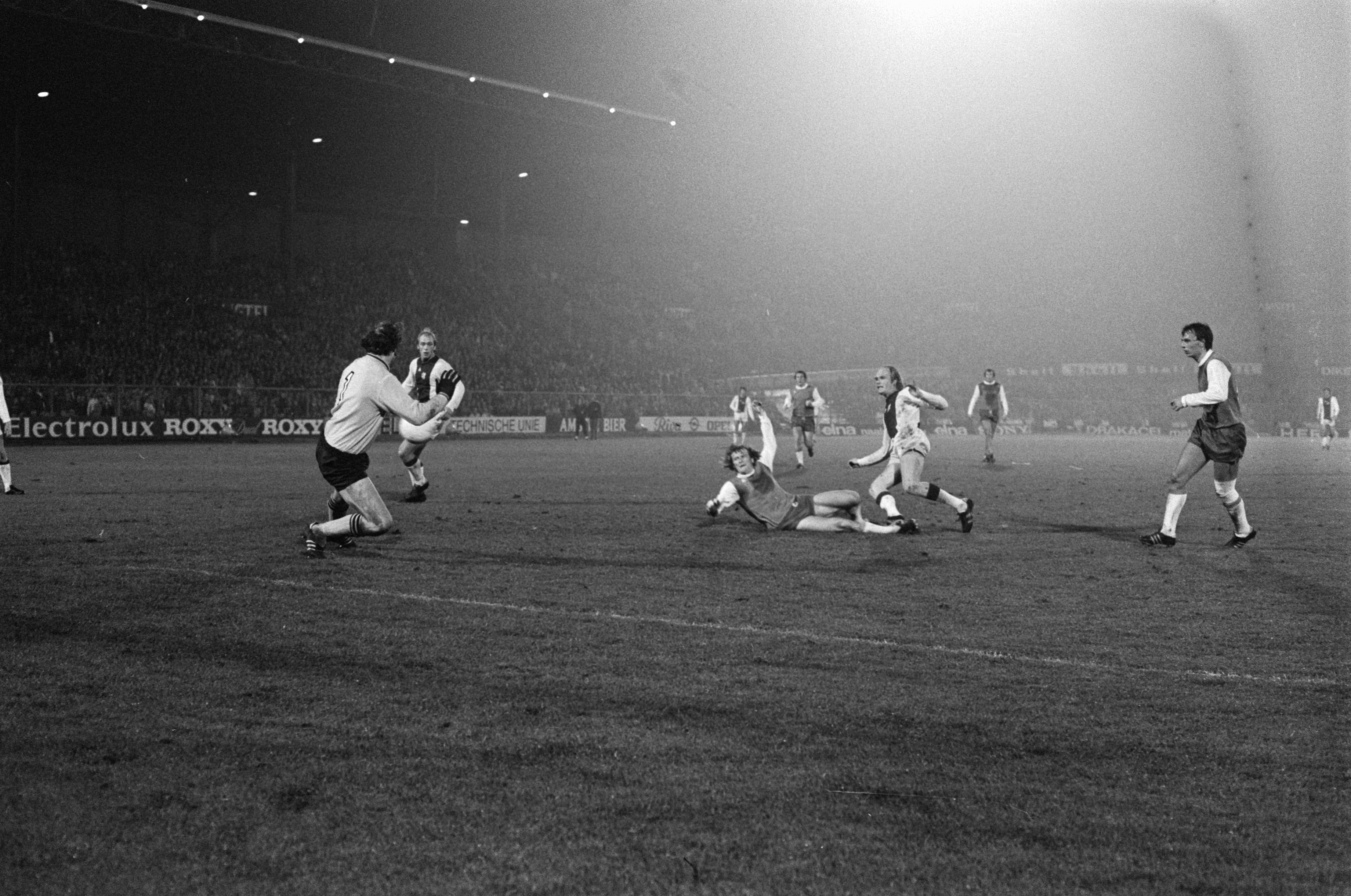 Ajax Feyenoord 1975 900 2