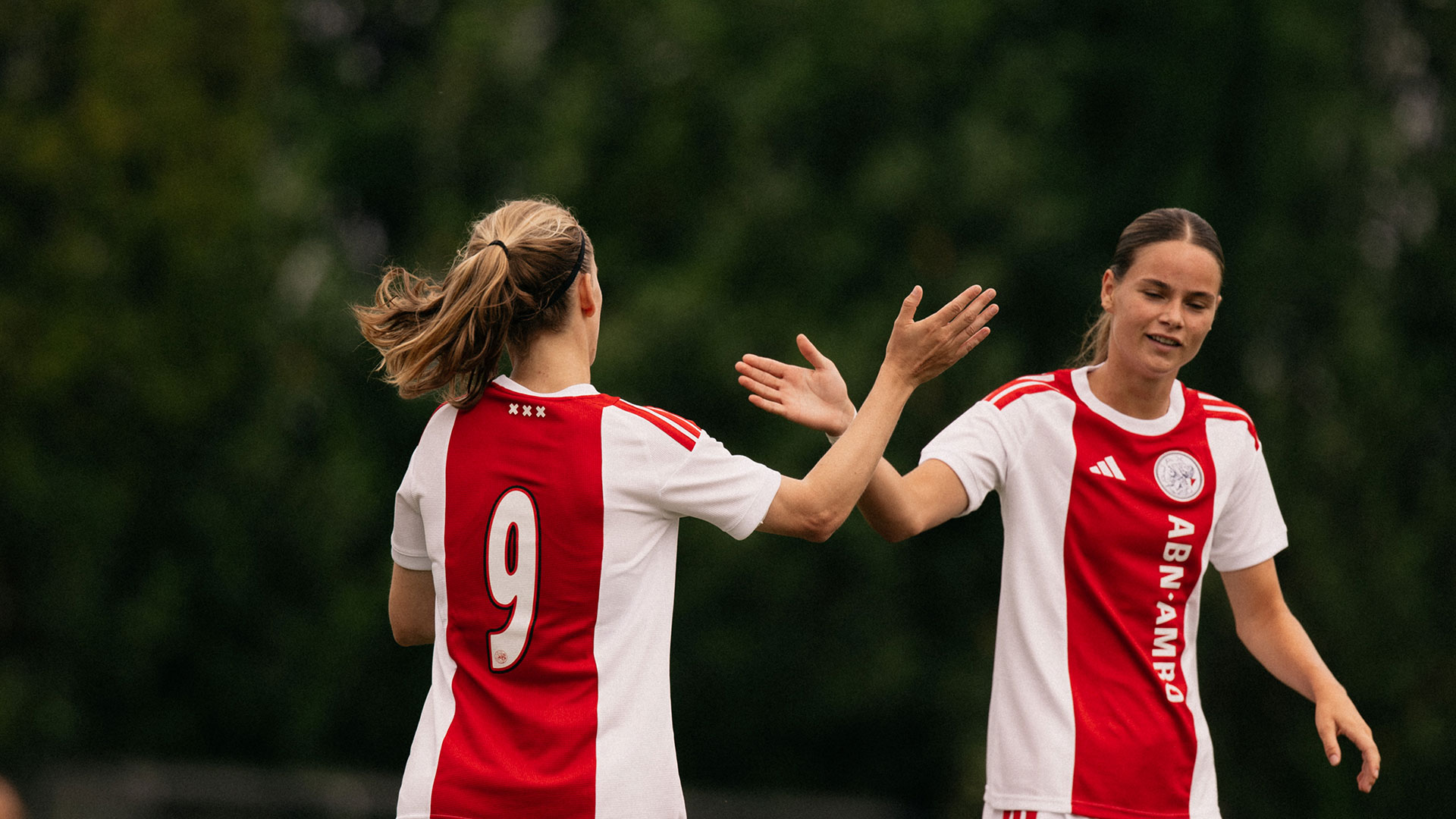 Ajax Women defeat Ter Leede as Snoeijs nets hat-trick
