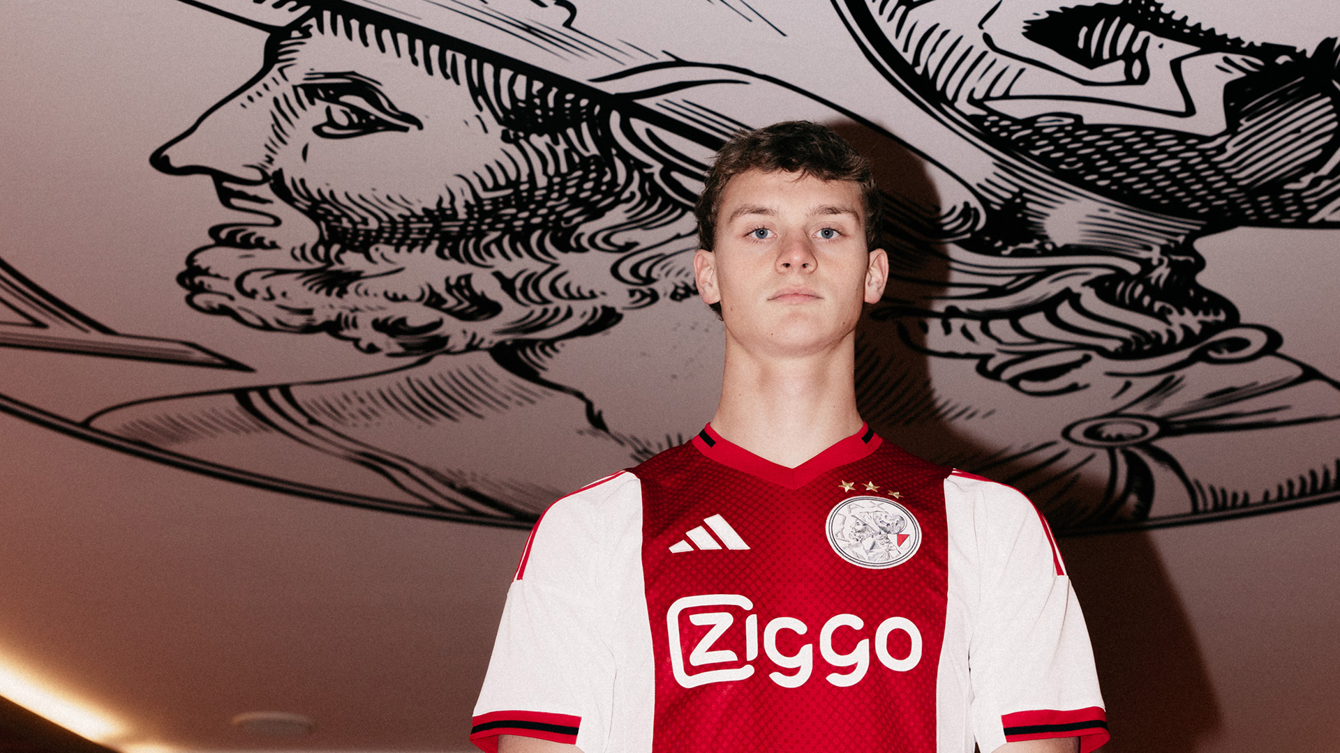 Ibrahimović joins Ajax