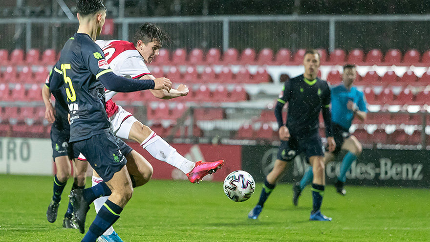 ajax-reserves-let-win-slip-away-2