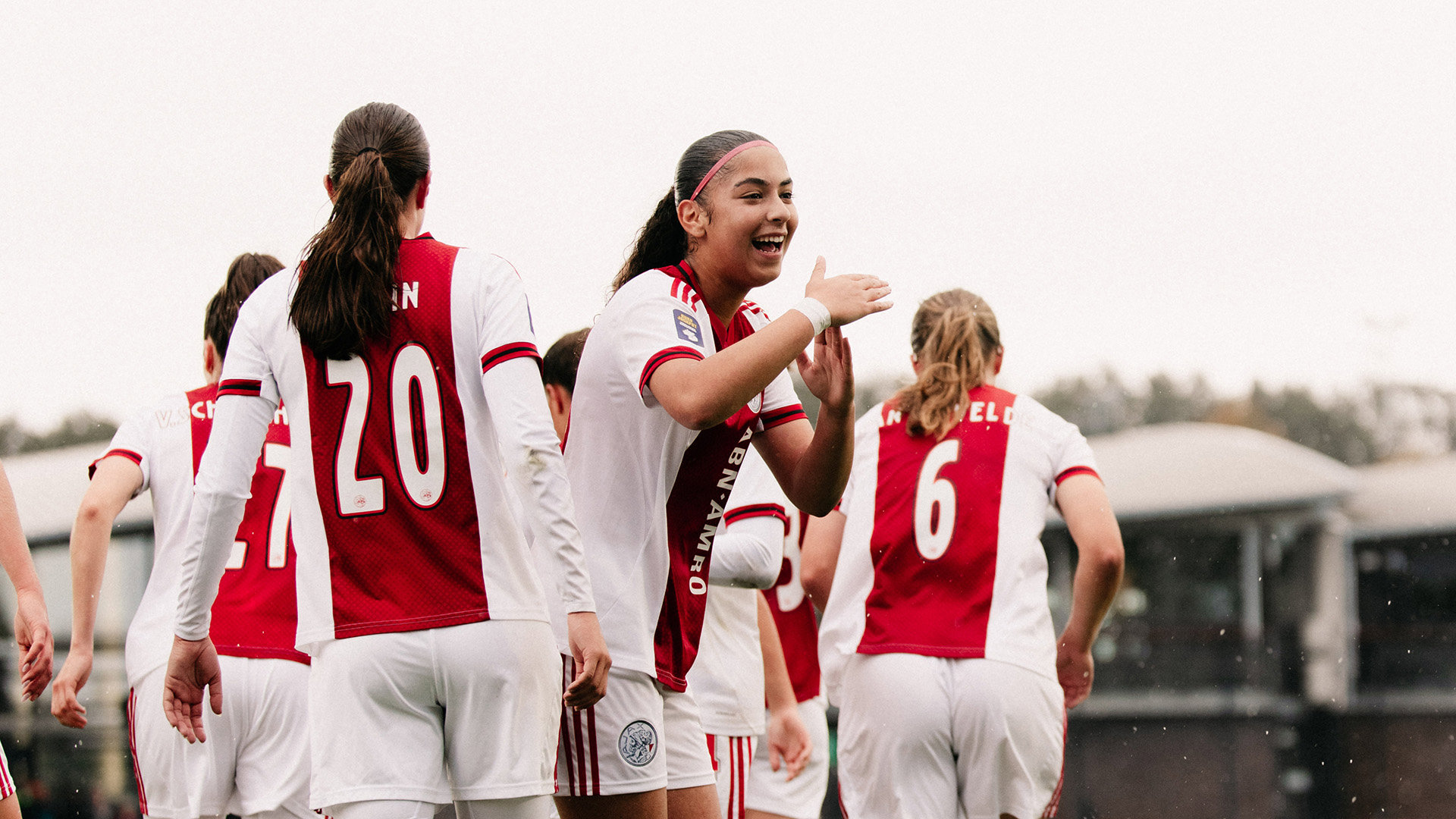 Ajax VR Hee 1920