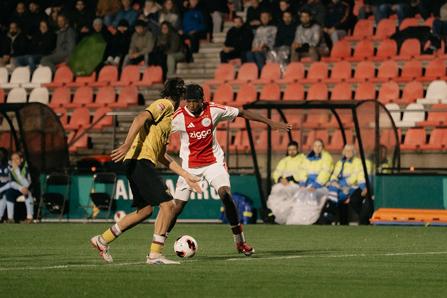 Jong Ajax 900 Silva