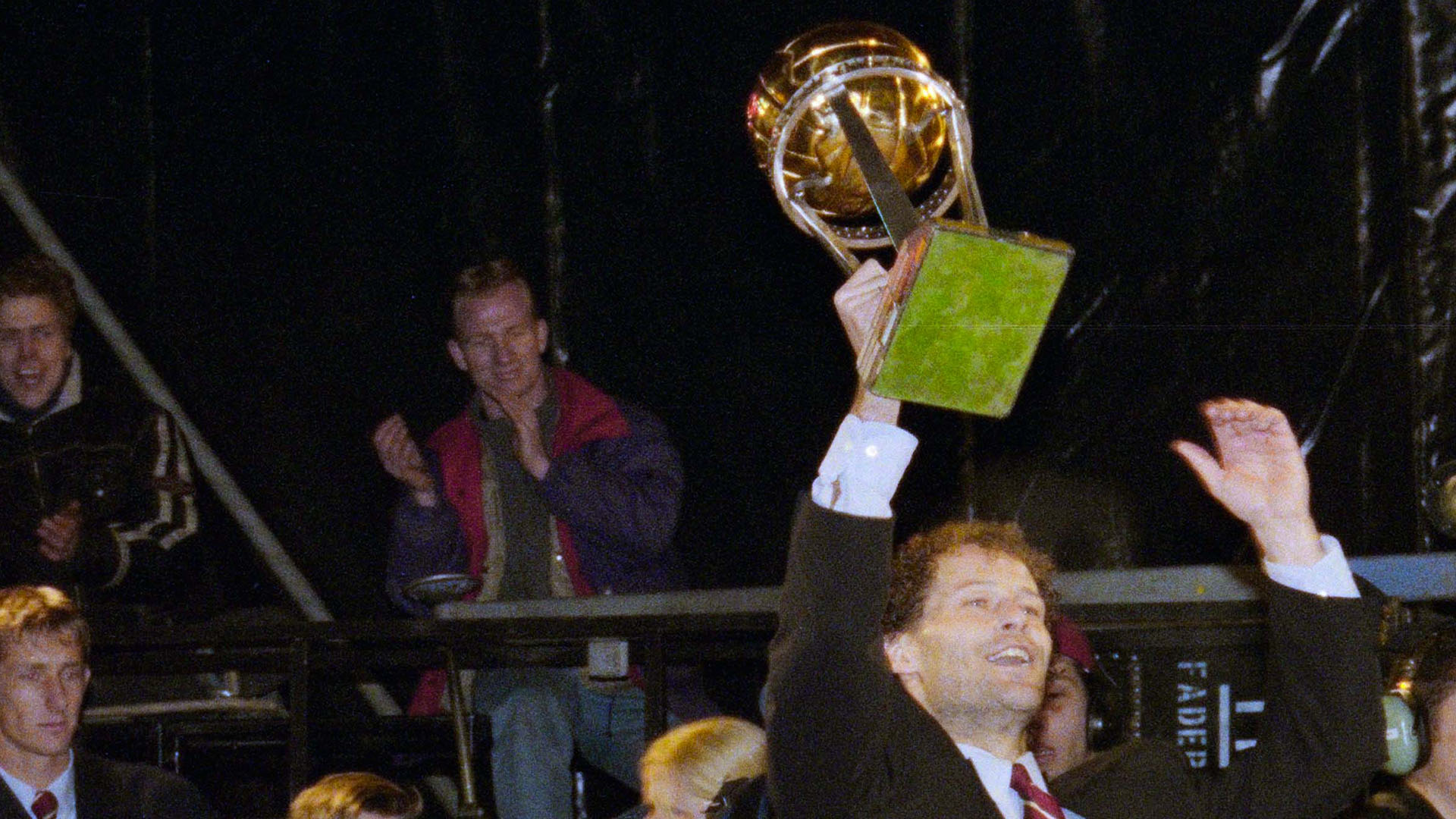 Ajax Special on triumph in Tokyo