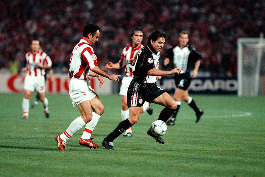 Olympiakos 4