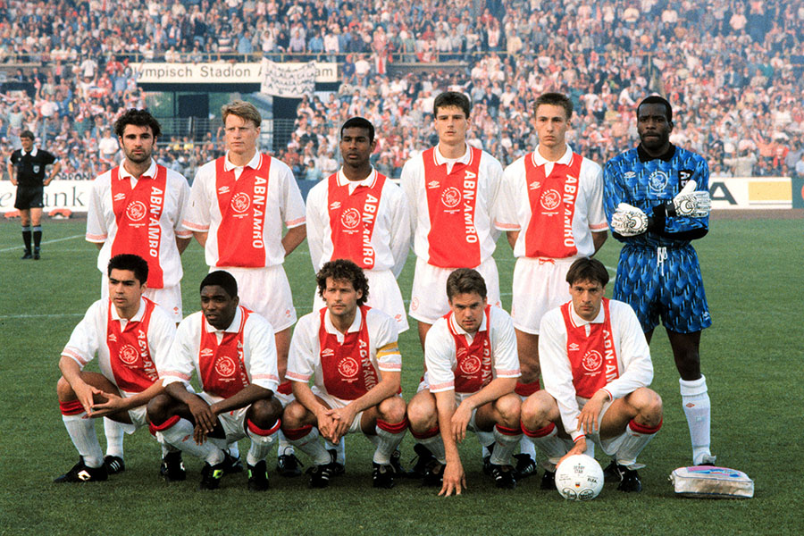 Ajax 1992 ABN 900