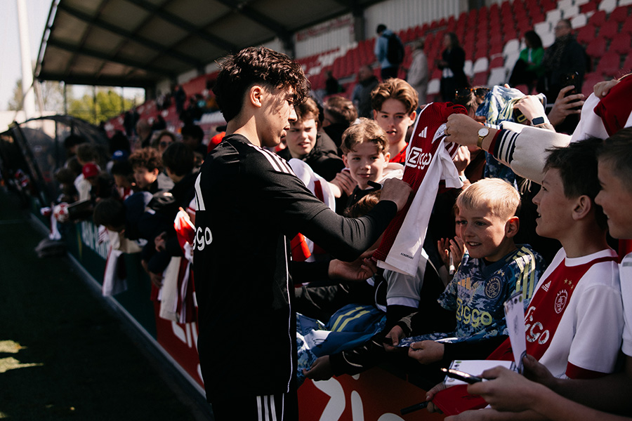 Open Training Fans 7