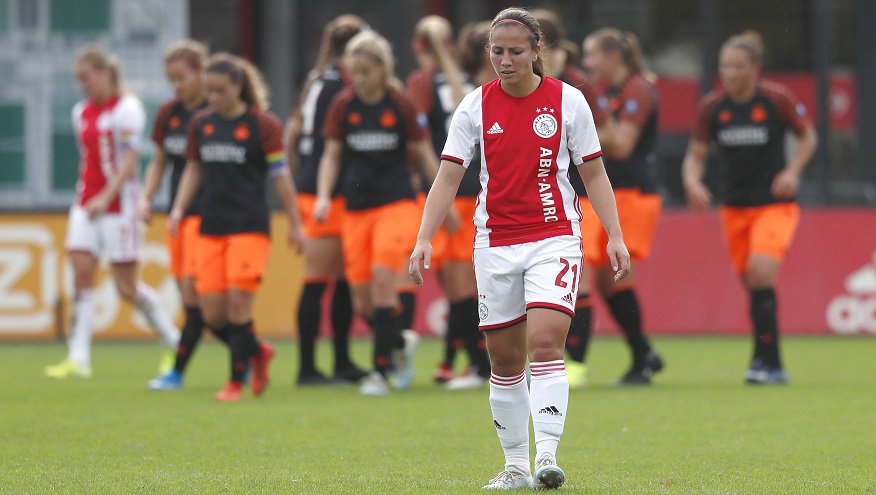-ajax-women-lose-critical-game-to-psv-