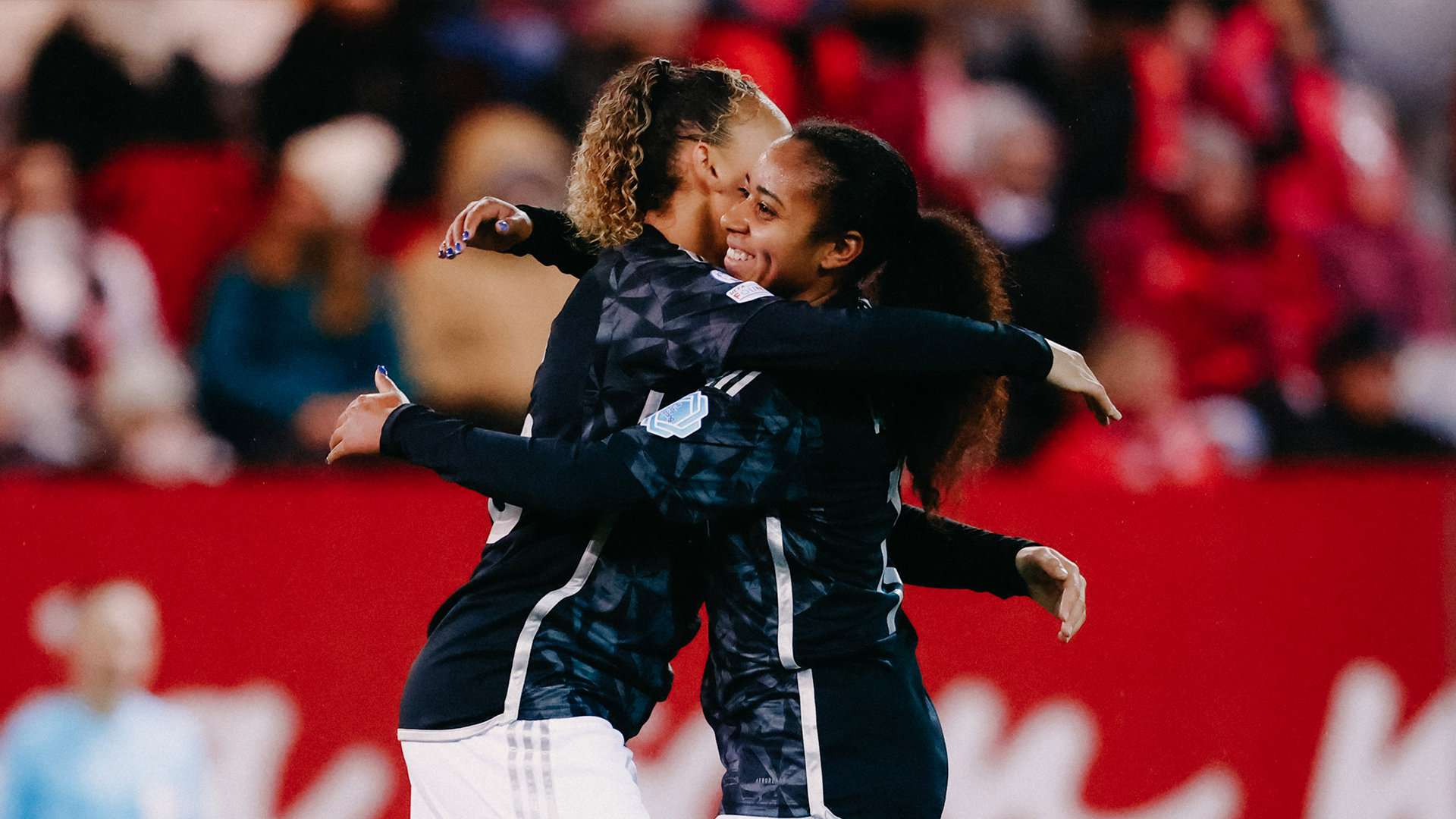 Soccerdonna on X: .@AjaxVrouwen win their 5️⃣th KNVB Beker Cup by beating  @PSV_Vrouwen with 2:1. ⚪️🔴 Ajax's men's team lost to PSV men's in  yesterday's cup final, so it's a successful revenge.