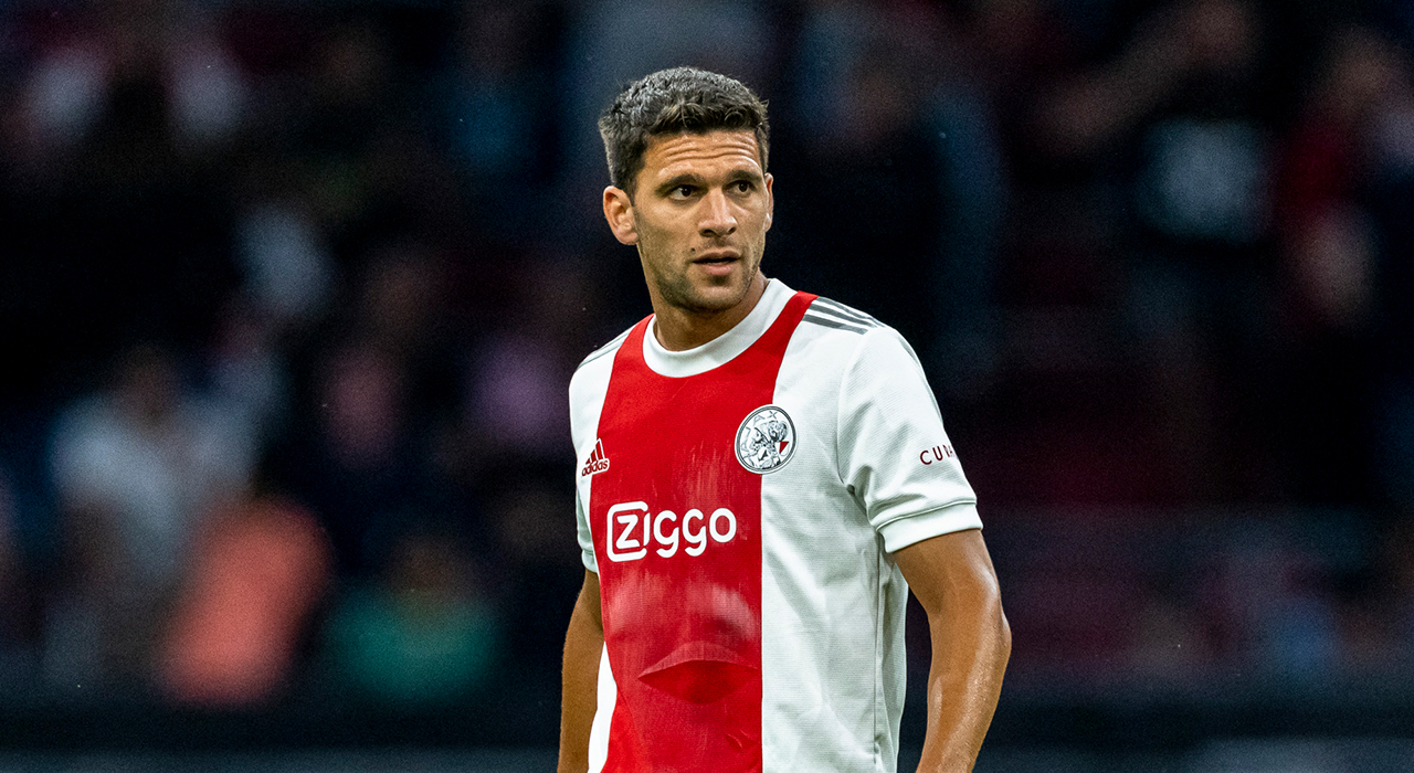 Ajax Loans Lisandro Magallan To Anderlecht