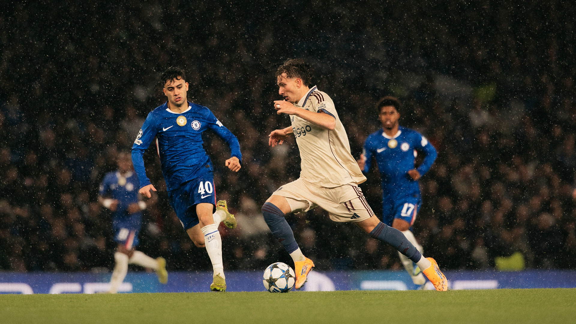 Ajax lose in London