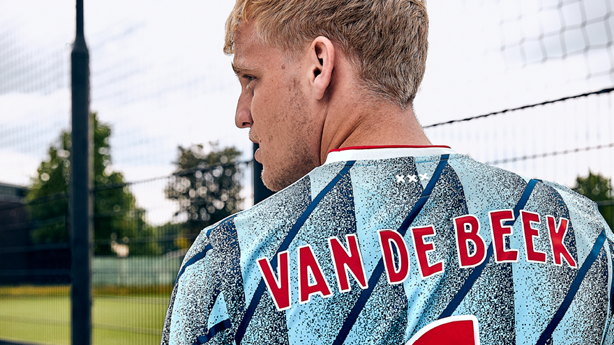 ajax away kit 2021