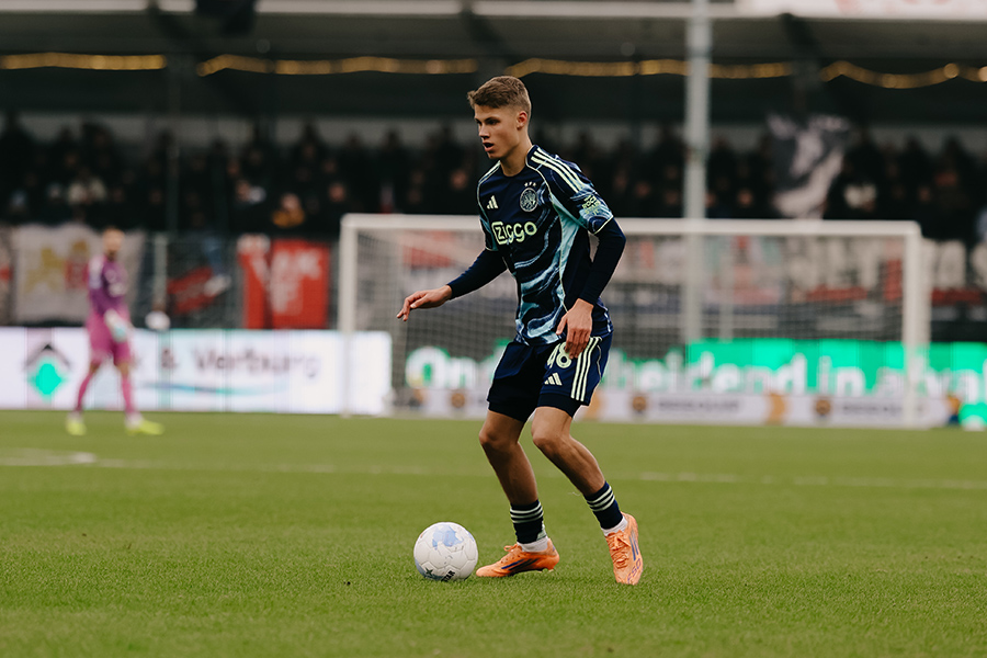 Steuraandebaltelstar