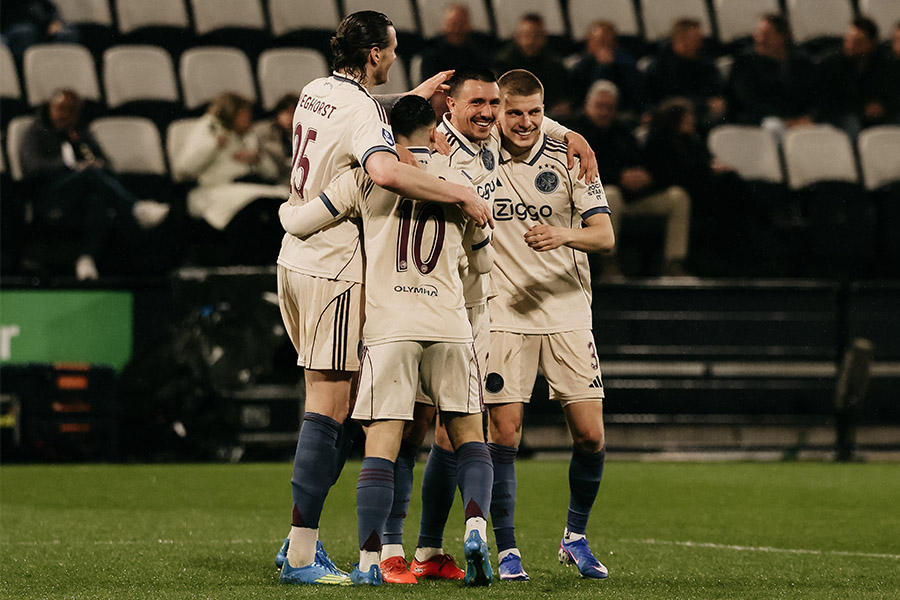 Team Knuffel Na Goal Berghuis