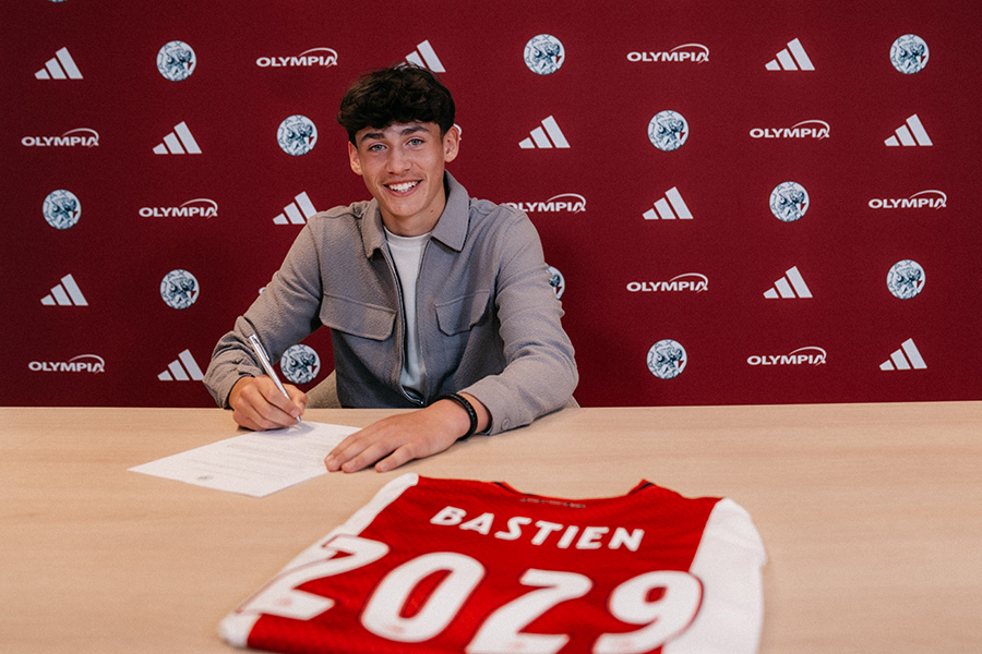 Bastien Contract 4