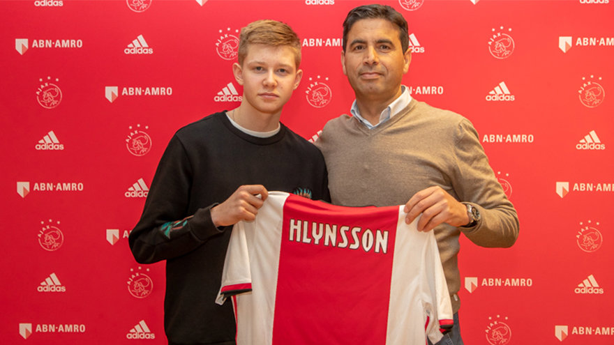 ajax-signs-kristian-hlynsson-