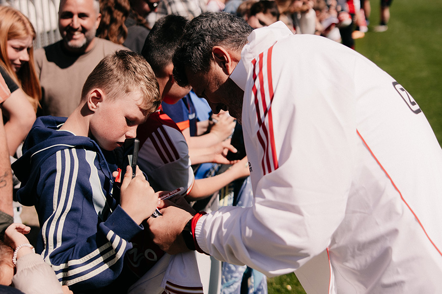 Open Training Fans 8