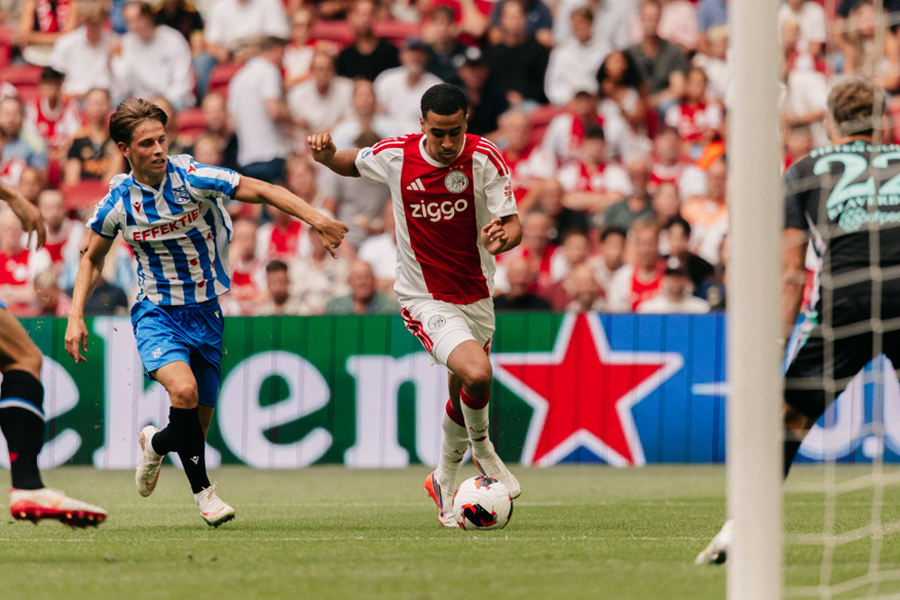 Heerenveen26 Ouazaneaanbal