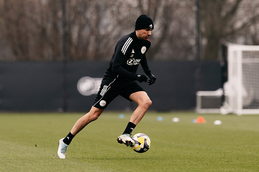 Training Ajax 1 2 900