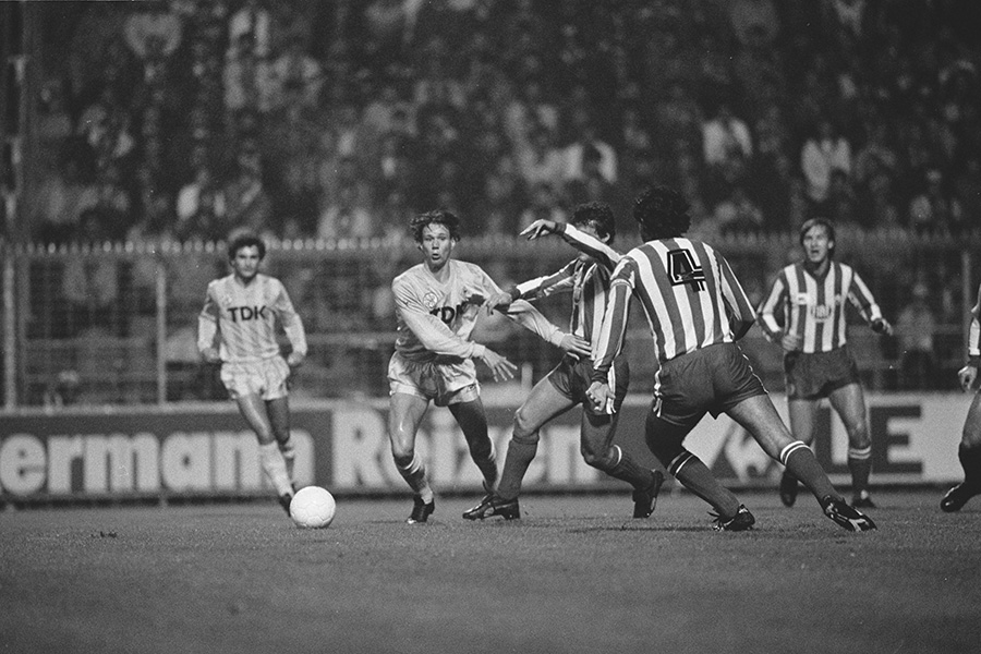 Olympiakos 1