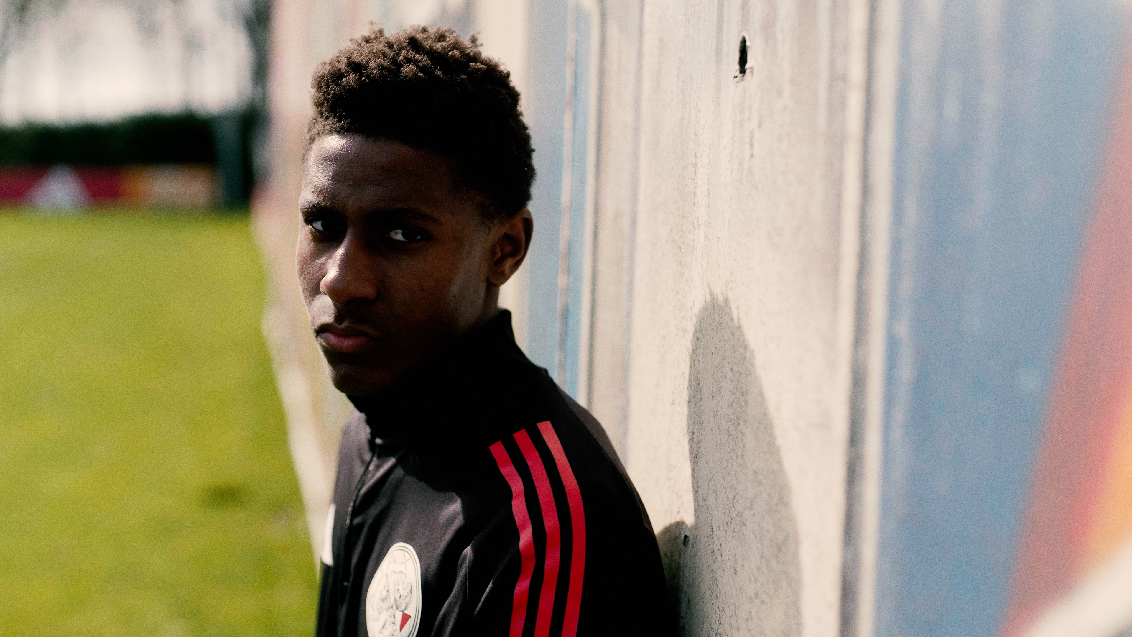 Meet the Ajax U17 players: Bianief Peters
