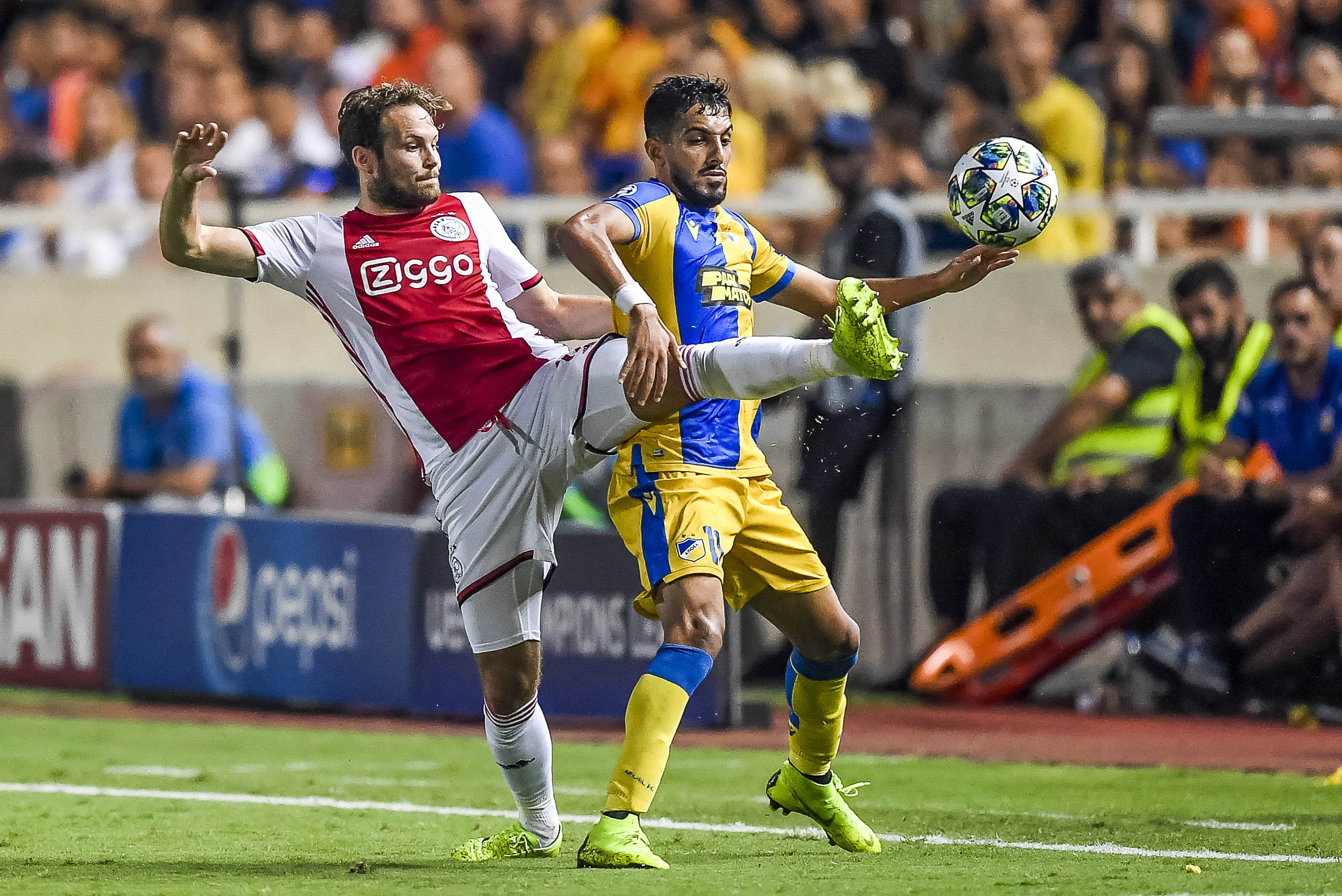 apoel-ajax-ends-in-scoreless-tie-