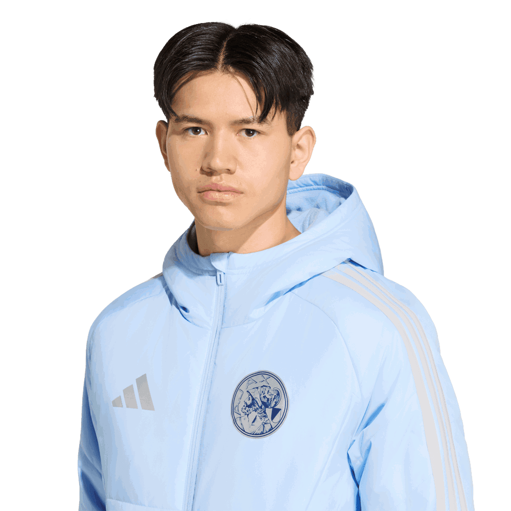 The official Ajax Fanshop Largest range official Ajax articles.