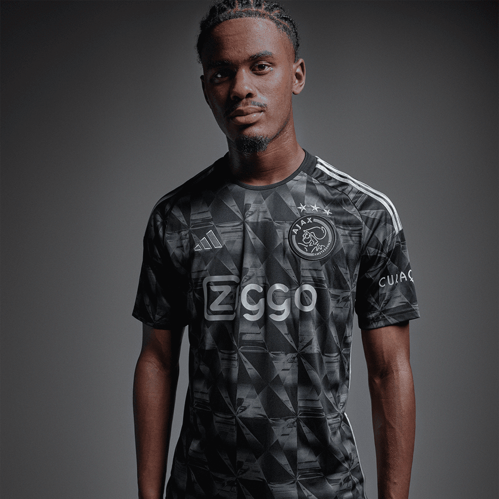 Ajax away kit junior clearance